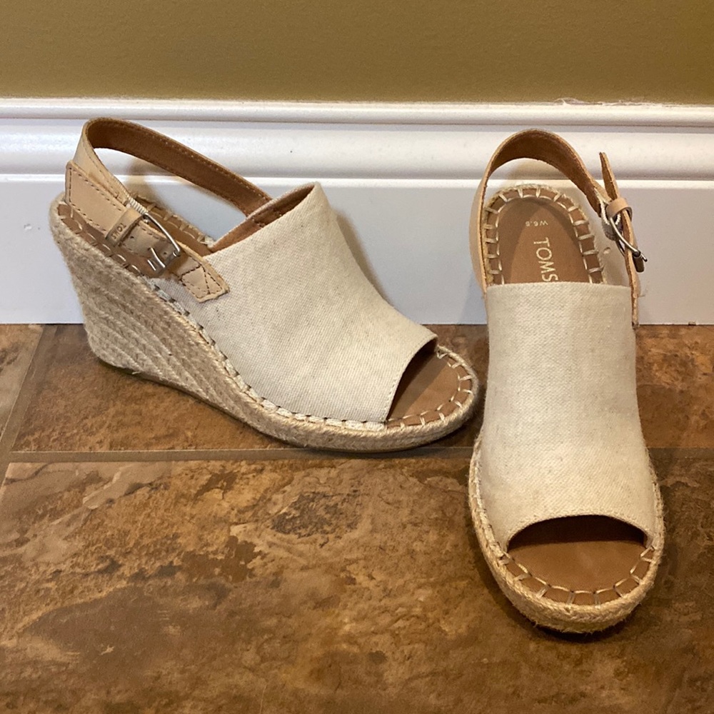 Toms wedge sandals